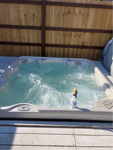 Branson condo with view 2 minutes to SDC in Branson, USA