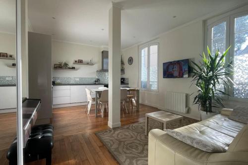 Appartement 7 pers , Paris La Défense - Location saisonnière - La Garenne-Colombes