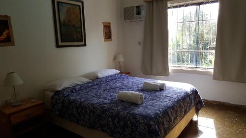 1 queen bed