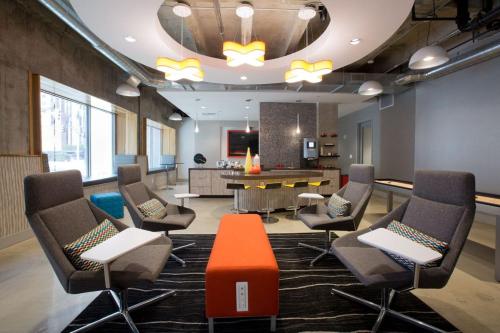 Stylish City Living Apartments with Free Parking in Midtown Atlanta in Atlanta, USA