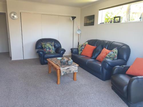 Highview Drive Apartment in Nelson