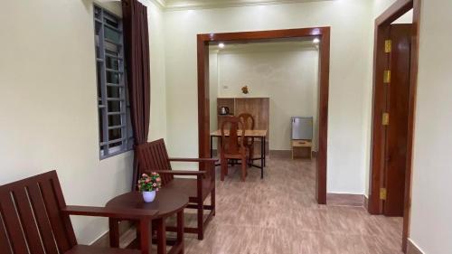 Serei Saophoan Villa Homestay