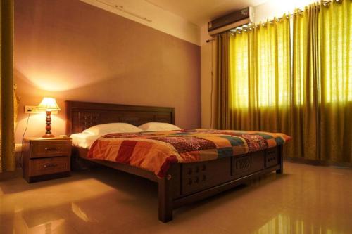 Best serviced apartments near Infosys and Ust global.