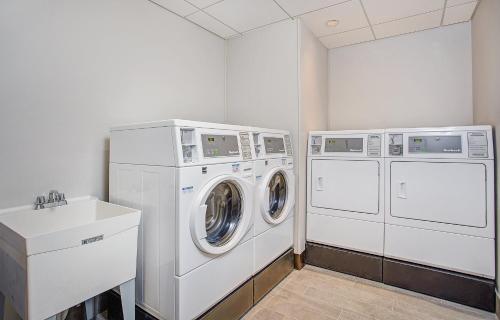 Holiday Inn Express & Suites Covington an IHG Hotel - image 7