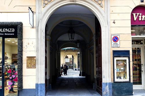 Appartamento Belle Époque nel cuore di Torino, Turin