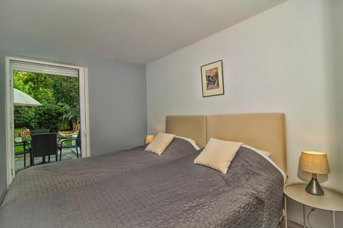 LIVAS Athens Voula garden bungalow, Афины (фото 6)