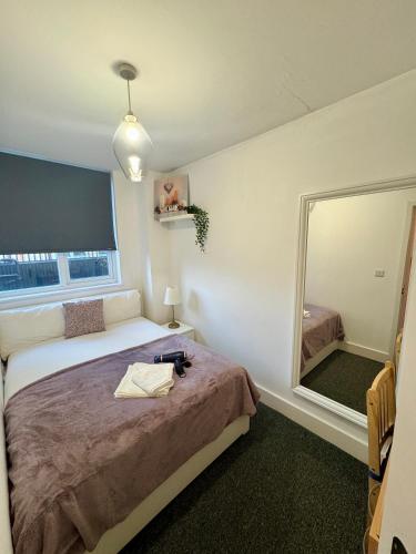 Cosmopolitan Comfort Private Bedrooms in Euston 106, Londyn (zdjęcie 3)