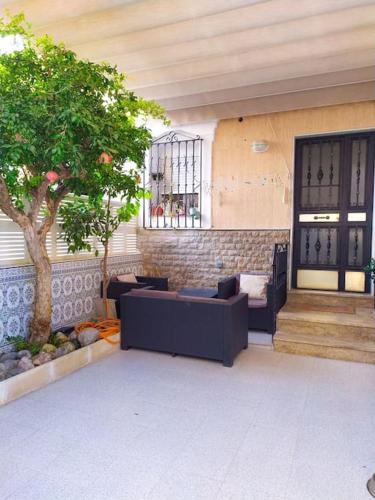 Casa con jardín