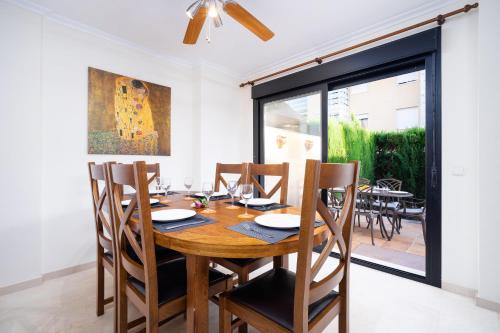 Apartment image 10