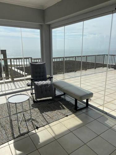 A quintessential work-relax space in La- Mercy