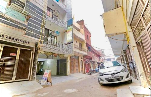 SSS Group Hotel Dwarka Delhi – New Delhi, NY