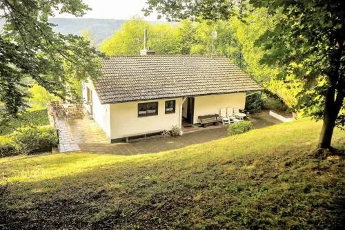 Schöne Aussicht am Eifelsteig in Monschau, Deutschland