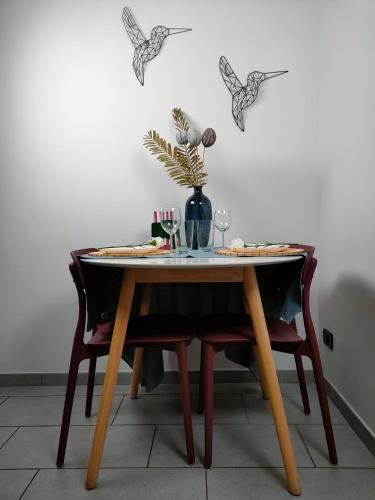 Elegant Smart Suite with Free Parking, Turin (photo 10)