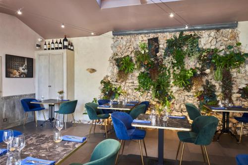 Logis Hôtel de la Tour Libourne (Logis Hotel de la Tour Libourne) in Libourne