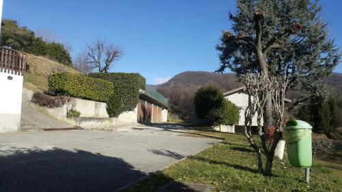 Surrounding environment, Gritti cantina stagionale in Villa d'Alme