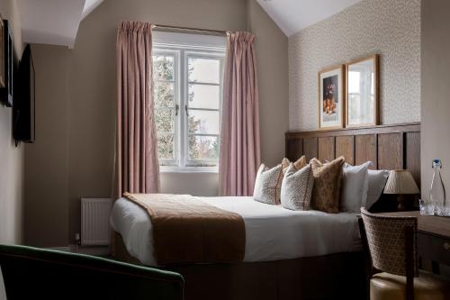 Worplesdon Place Hotel - image 13