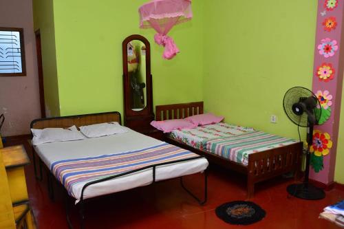 Randeniya Rest inn please call befor e booking