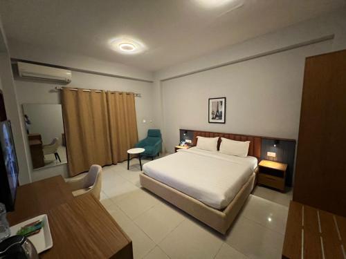 Hotel Golf Coast - image 5