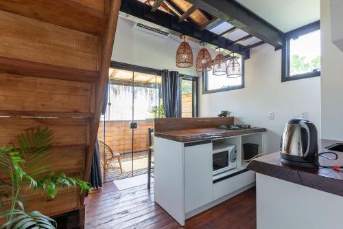 Tiny bali in Morro das Pedras