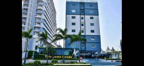 Trio Gems Condo, Pattaya Thailand - Pattaya