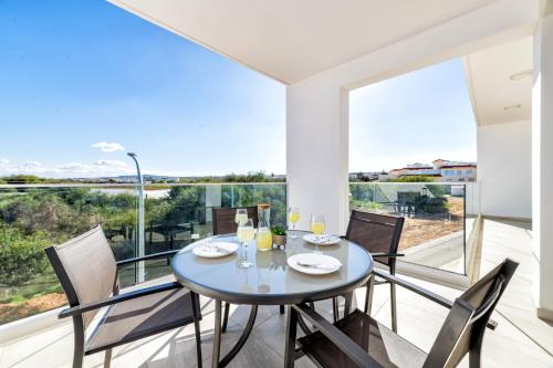 Seadmed, PROTARAS HEIGHTS in Paralimni