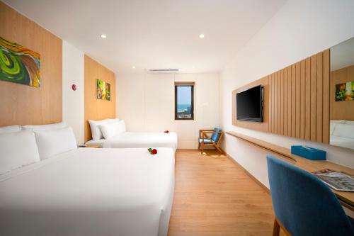 2 queen beds