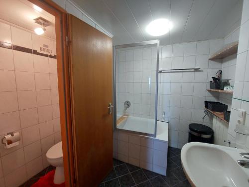 Vannituba, Ferienwohnung zur Schildkröte (Ferienwohnung zur Schildkrote) in Furstenstein