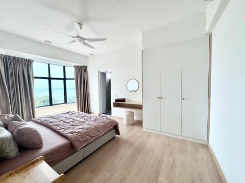 Seaview 2 bedroom apartment Mutiara Beach Resort by ISRA