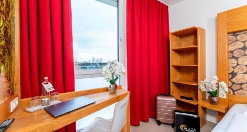 Atomis Hotel Dachau Munich - image 4