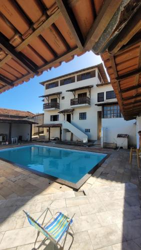 Casa espaçosa com piscina