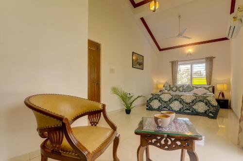 JAQK Holidays - 9BHK Villa for Big Groups, Private Pool-WiFi-Cartaker-Parking, North Goa