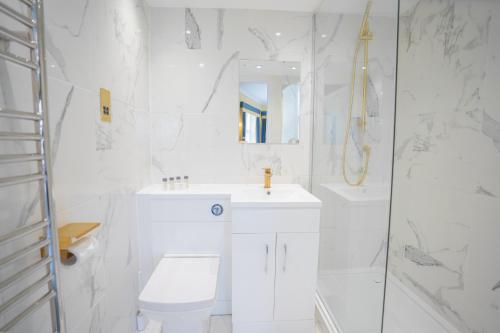 Broome Park Hotel - image 5