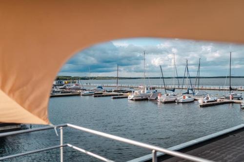 Hausboot Skyline