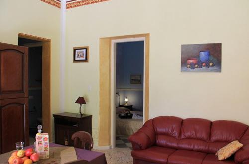 Antica Corte delle Ninfee Historical Private Villa - image 5