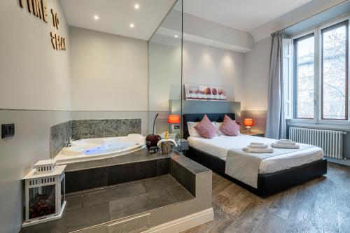 Cherubini Palace Thematic Apartment 4