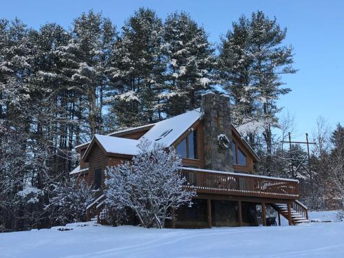 VT Cabin minutes from Okemo in Cavendish, USA