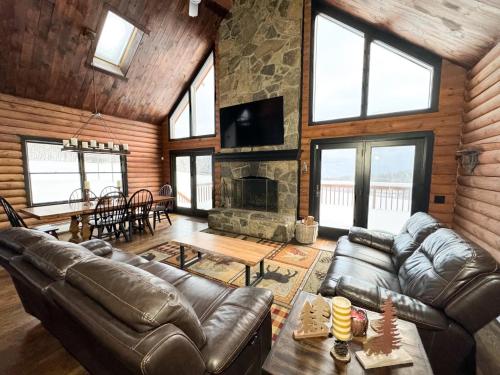 VT Cabin minutes from Okemo in Cavendish, USA