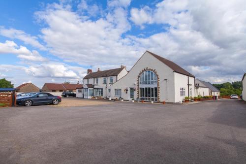 Whitton Lodge 9 Room Guest House, Tibshelf, Derbyshire