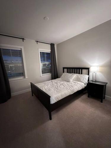 Luxury Condo in Woodbridge, USA