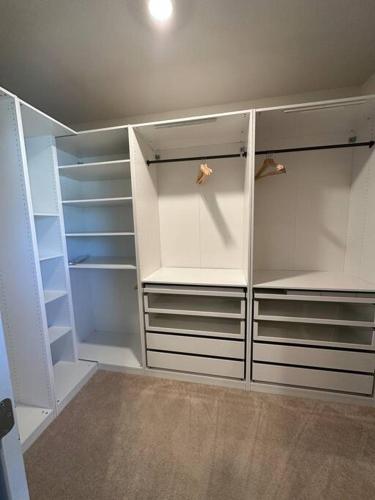 Luxury Condo in Woodbridge, USA