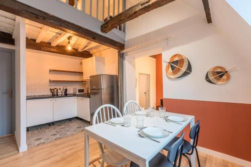Apartment In The Heart Of Old Lille - Rijsel