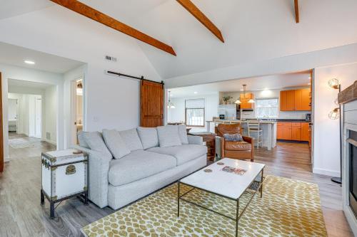 Cottage with Fire Pit Near Winery and Ice Fishing! in Coloma, USA