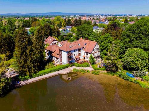 Einliegerwohnung in einer Mühle vor den Toren Frankfurts, ideal für Messegäste oder Stop Over - Apartment - Dreieich