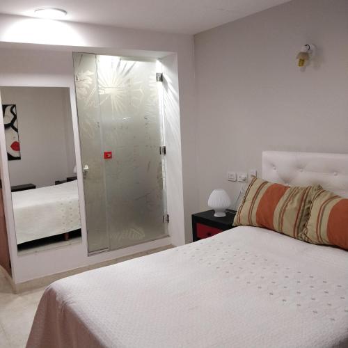 1 double bed