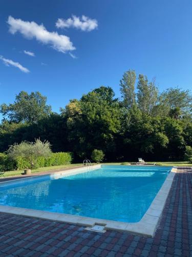 Terrasse avec vue Domaine Viticole - Location saisonnière - Sallèles-d'Aude