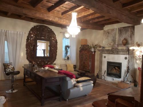 BB Romantico Palazzo dei Ulivi in Croglio