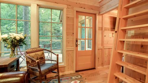 The Poplar in Treehouse Grove at Norton Creek - image 3