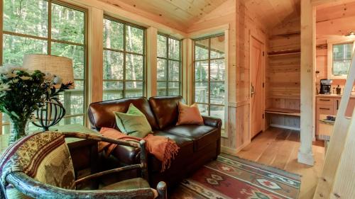 The Magnolia in Treehouse Grove at Norton Creek in Gatlinburg, USA