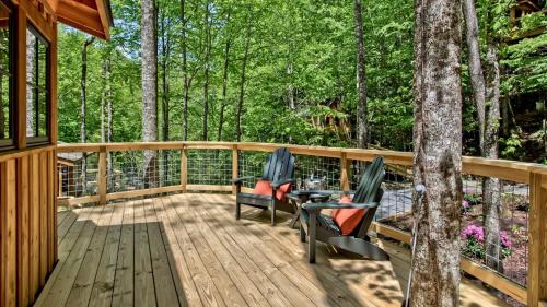 The Hemlock in Treehouse Grove at Norton Creek thumb 3