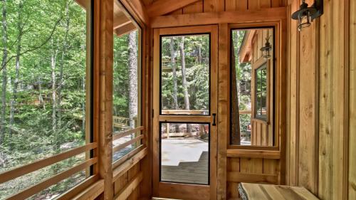 The Hemlock in Treehouse Grove at Norton Creek detail
